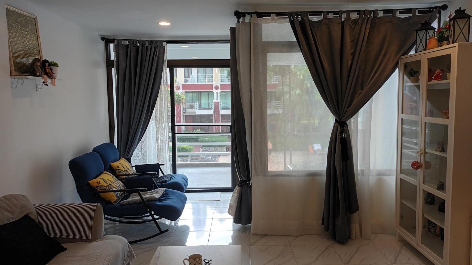2 Beds Front