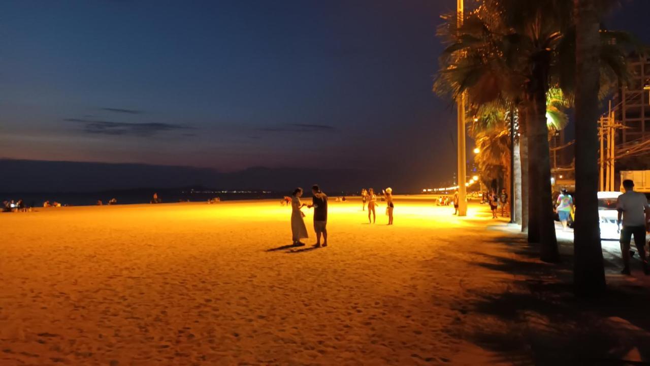 2 Beds Front Apartment Jomtien Beach