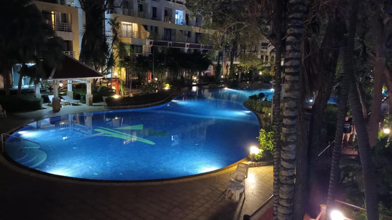 2 Beds Front Apartment