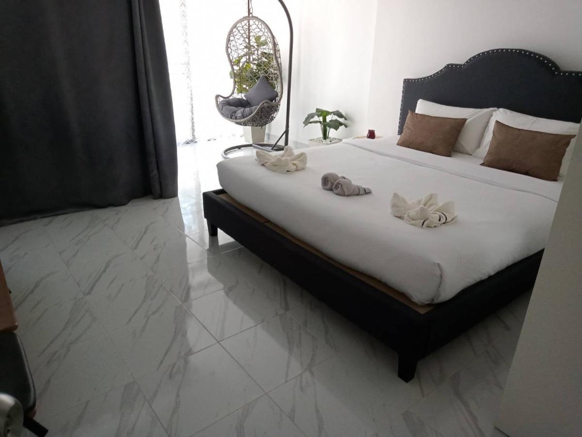 2 Beds Front Jomtien Beach