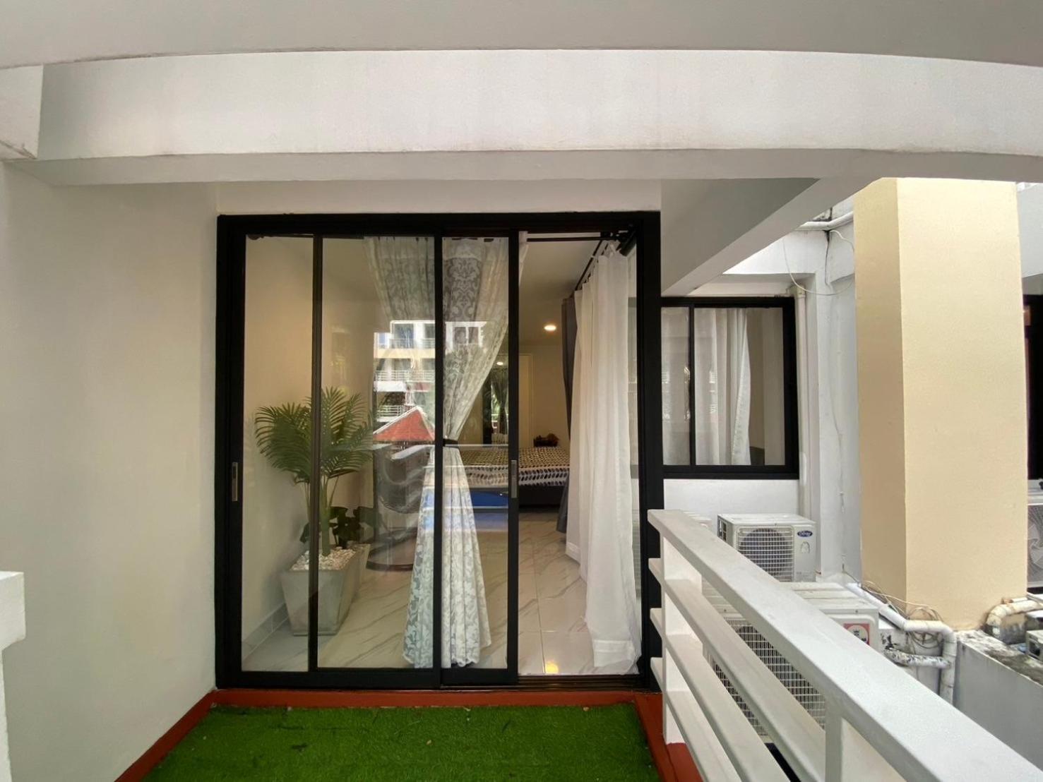 Apartment 2 Beds Front Jomtien Beach
